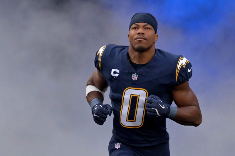 Chargers’ Daiyan Henley plays hours after learning of brother’s death