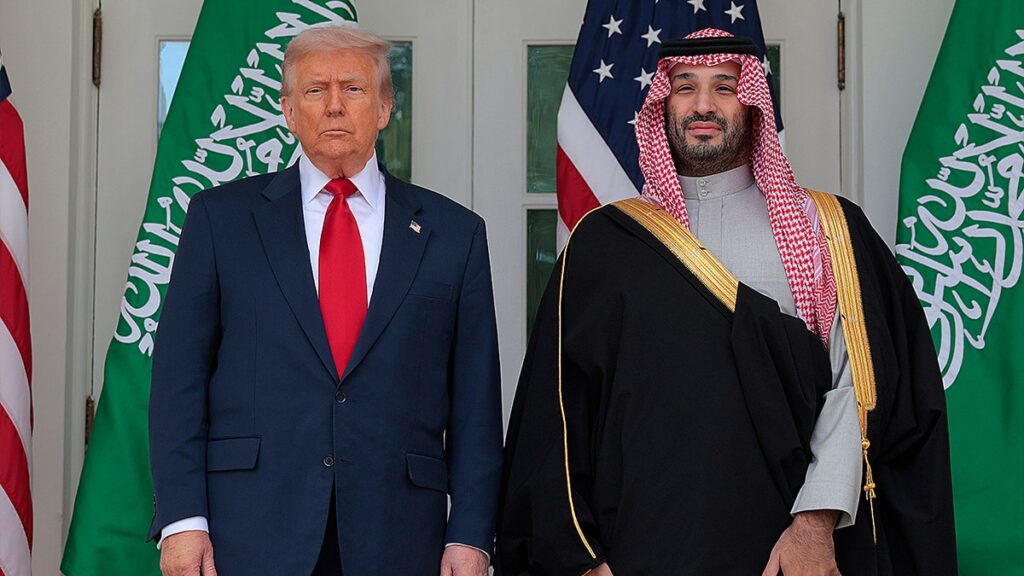 trump-saudi-prince.jpg