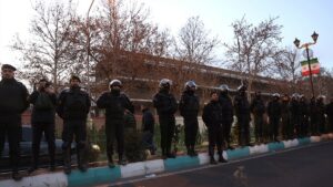 iran-police.jpg