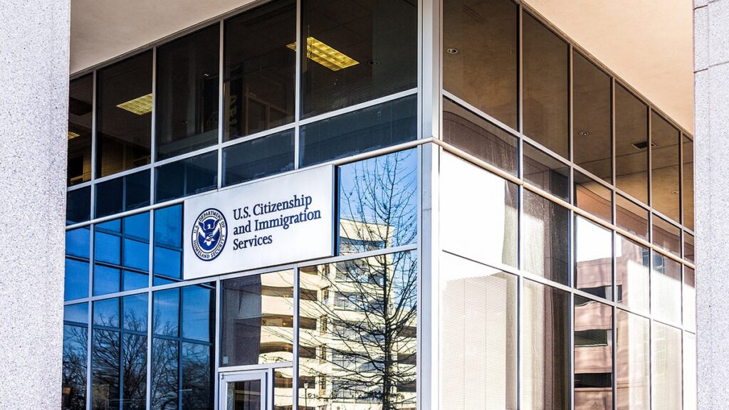 iStock-USCIS.jpg