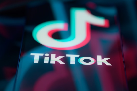 260822-tiktok-logo-cc-0103a-bc8210.jpg
