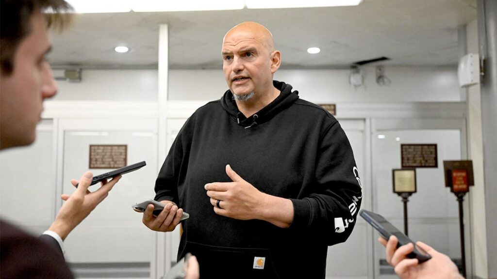 John-Fetterman-reporters.jpgve1tl1