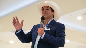 bobby-pulido-stumping-for-talarico.jpgve1tl1
