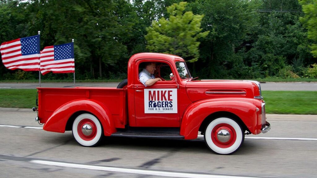 mike-rogers-red-ford.jpgve1tl1