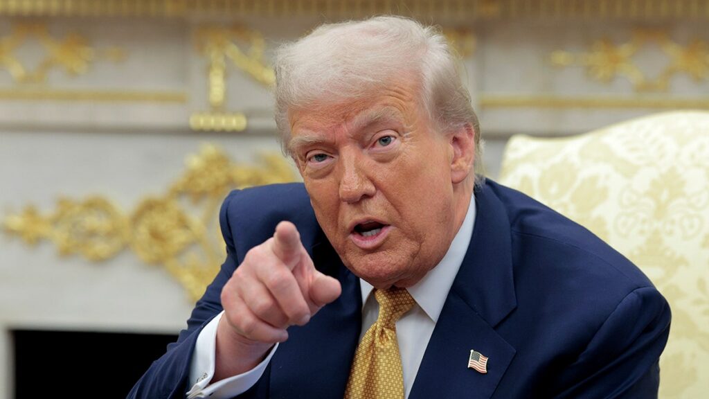 trump-points.jpgve1tl1