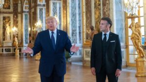 trump-versailles-fox-news.jpegve1tl1