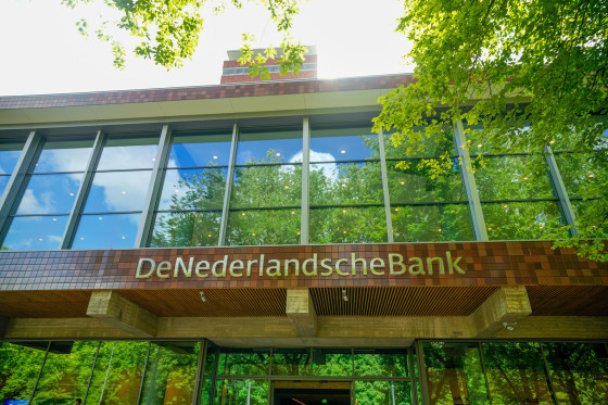 260903-netherlands-central-bank-mn-0810-4e599e.jpg