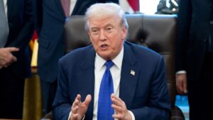 donald-trump-white-house-speaks-002.jpgve1tl1