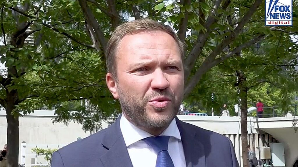 estonia-foreign-minister.jpgve1tl1