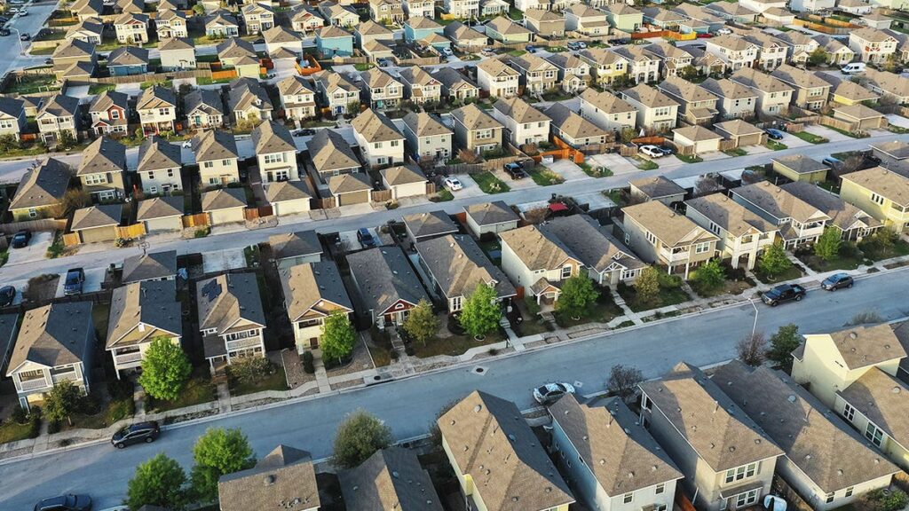 housing-shortage-crisis.jpgve1tl1