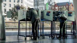 nyc-early-voting-oct-25.jpgve1tl1