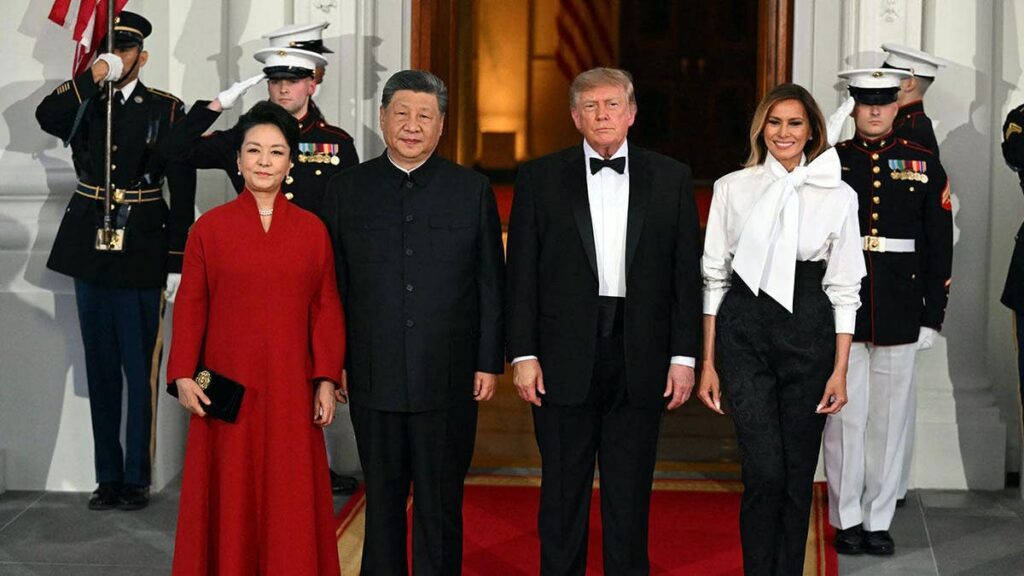 trump-xi-state-dinner.jpgve1tl1