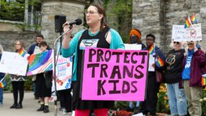 Trans-Protest.jpgve1tl1